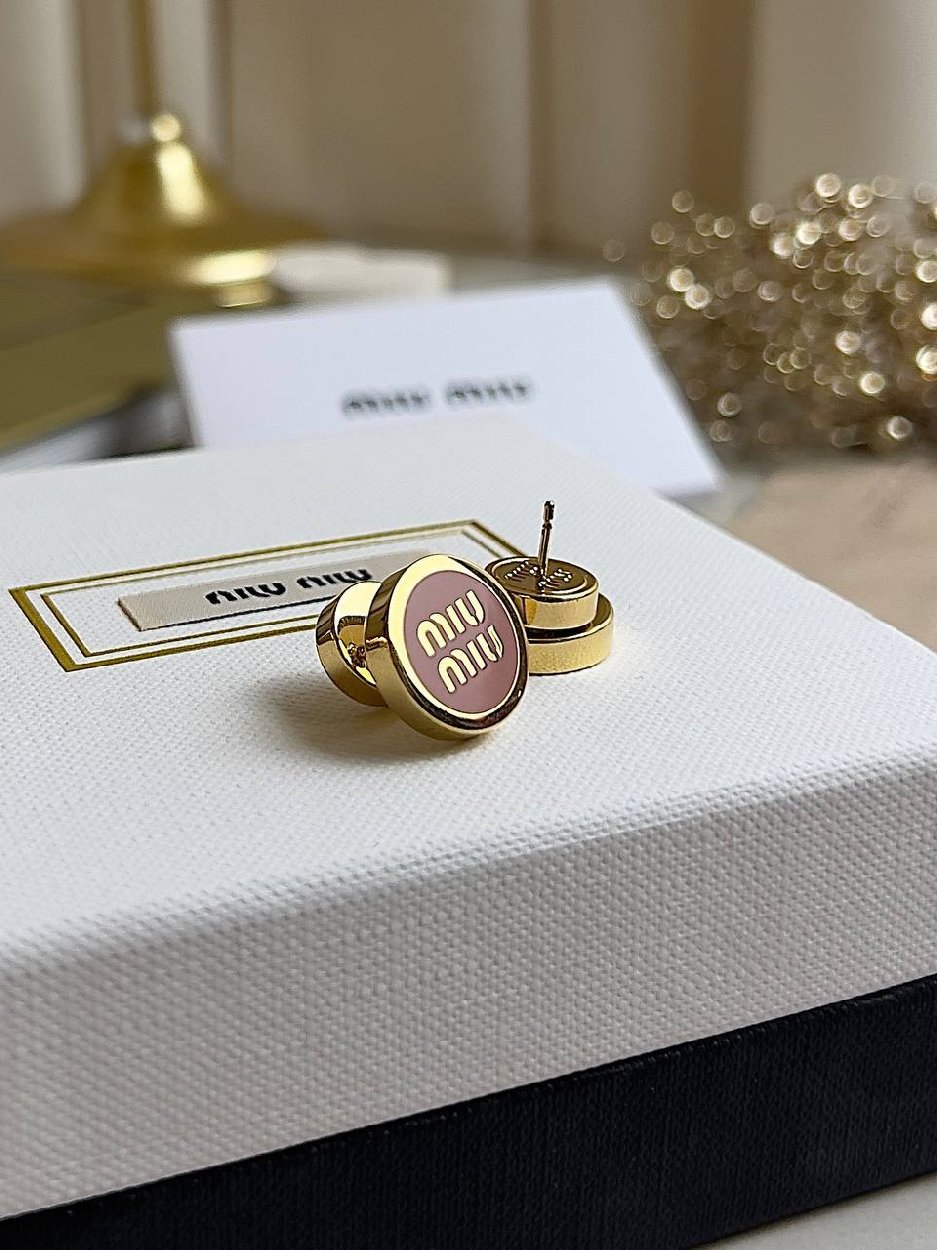 photo_2025-11-25_16-45-08