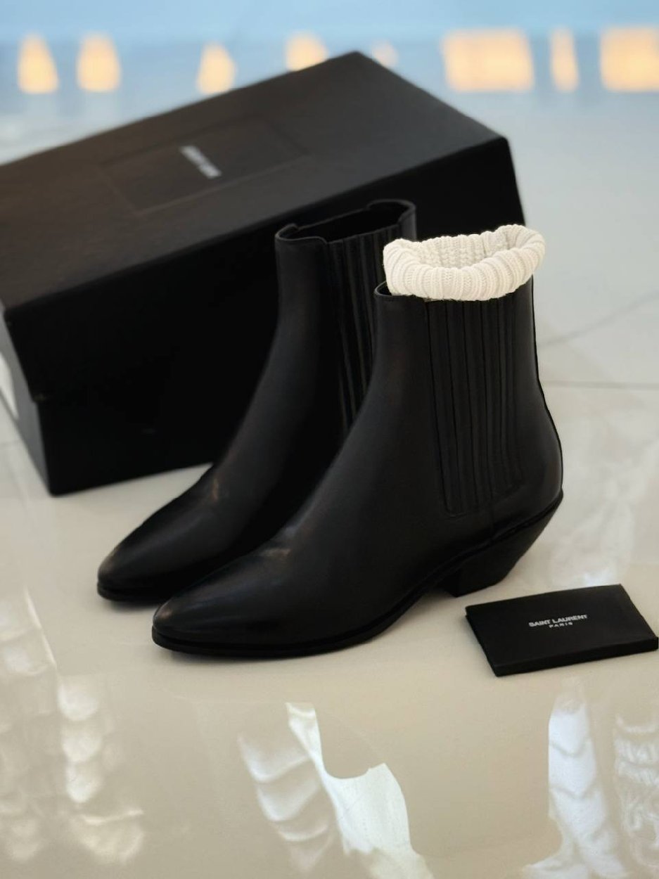 photo_2025-11-14_17-33-21