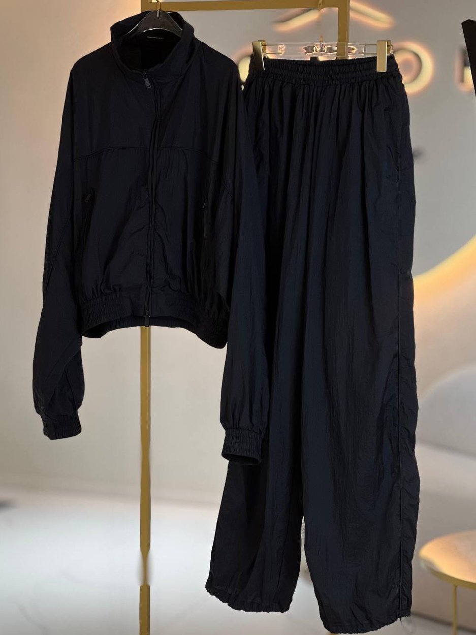 photo_2025-11-07_18-04-27