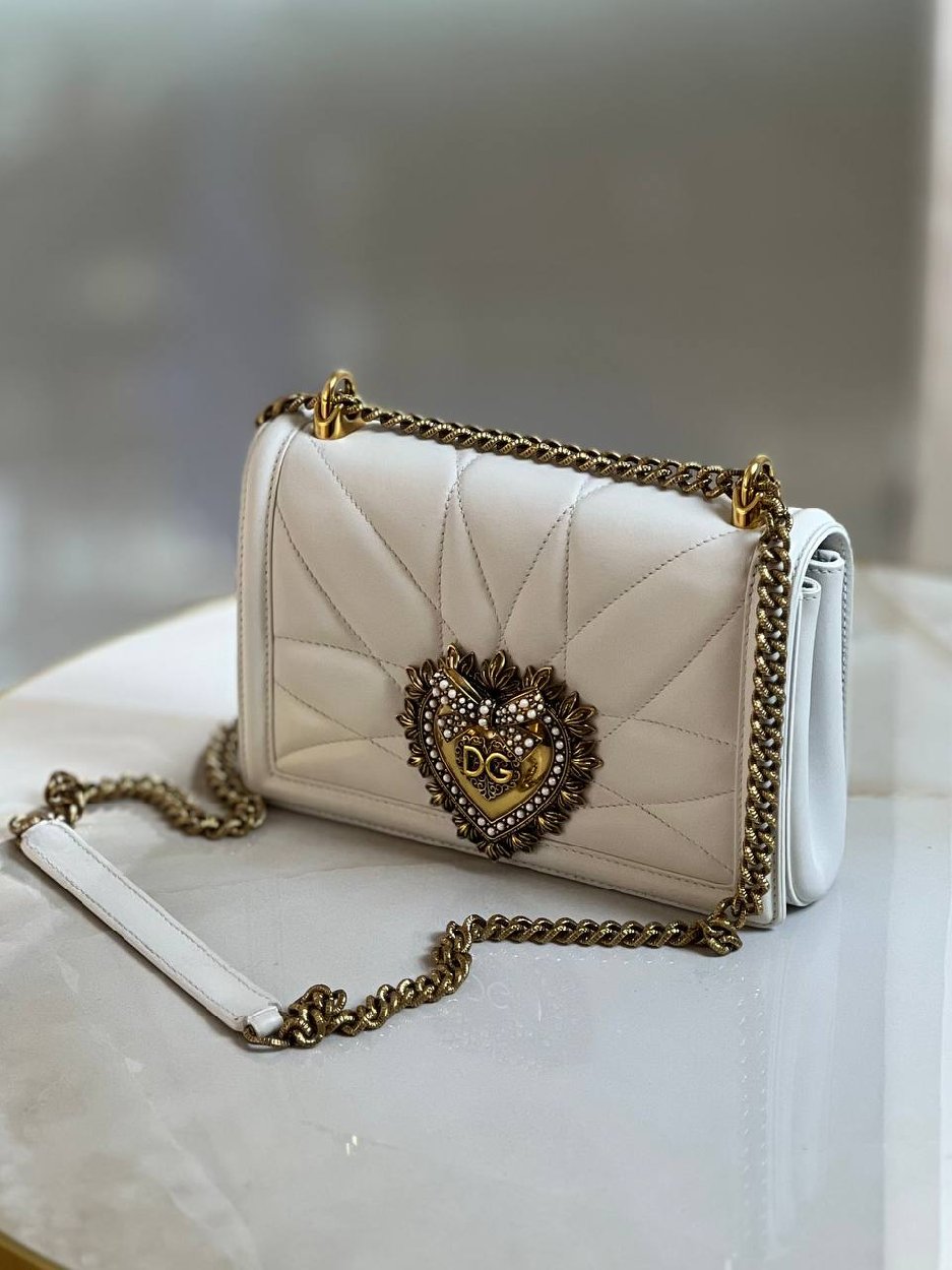 photo_2025-12-08_16-18-16