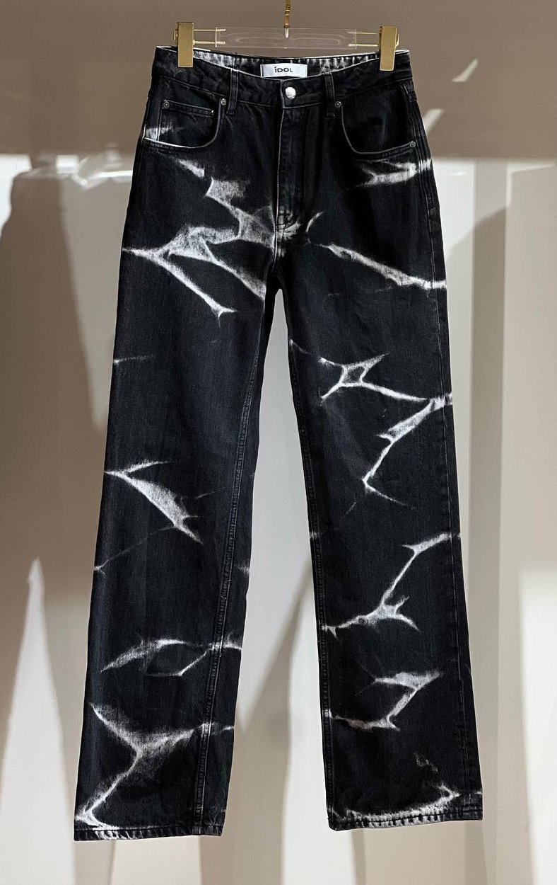 photo_2025-11-12_20-24-00